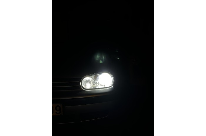 Volkswagen Golf 4 LED első szett